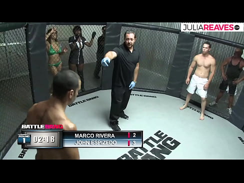 ❤️ Ultimate Fighter akimtosa msichana nambari baada ya pigano ulingoni Pono ya kujitengenezea nyumbani ❌